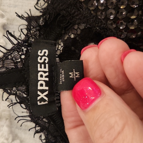Beautiful Express black sequin and lace tank size M! - Picture 2 of 8